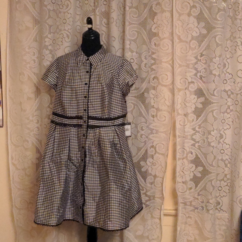 Black and white plaid dress